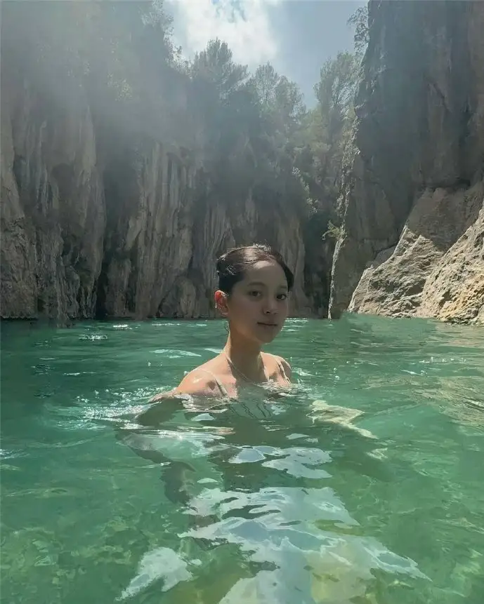 堆糖App界面展示